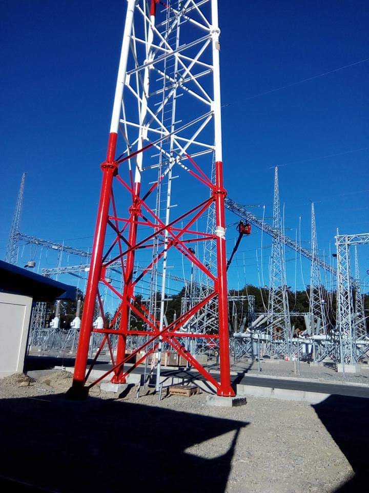 Torre de transmisión eléctrica
